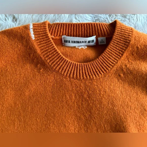 ANYA HINDMARCH x UNIQLO WOOL SWEATER - Picture 5 of 7